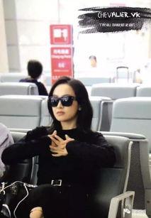 张天爱和杨洋吃瓜,吃瓜群众直呼“太甜了！”  第2张